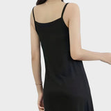 黒ロングスリップ