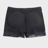 黒補正ショートパンツ