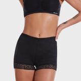 黒補正ショートパンツ - ブラック / S